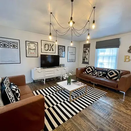 Gorgeous 2 Bedroom Apartment Edge Of Cabot Circus Bristol Exterior photo