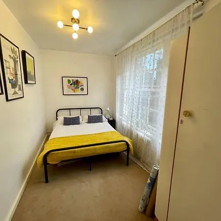 Gorgeous 2 Bedroom Apartment Edge Of Cabot Circus Bristol Exterior photo
