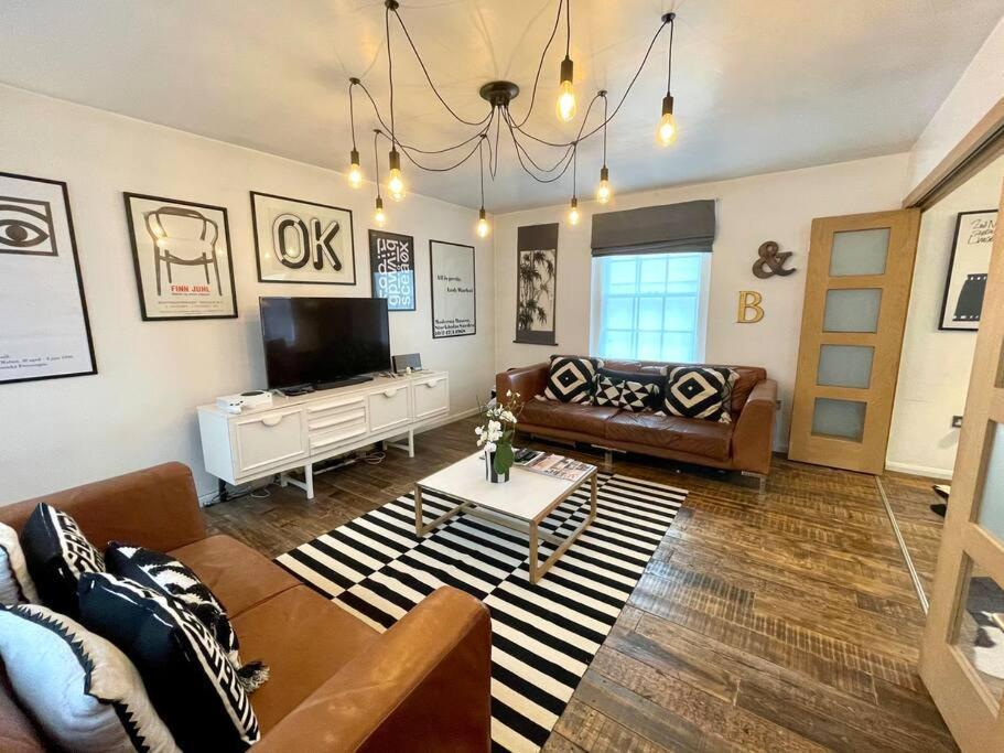 Apartamento Gorgeous 2 Bedroom Edge Of Cabot Circus *